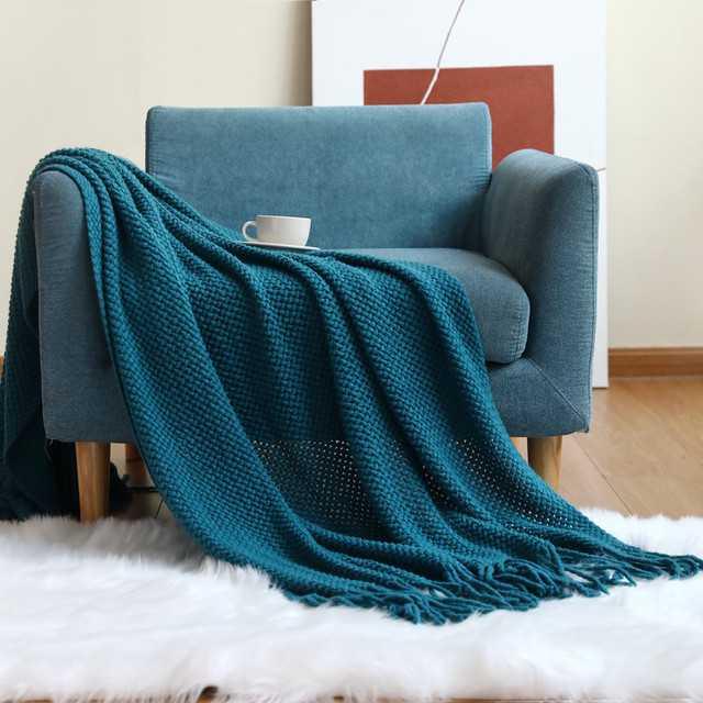 Begga - Battilo Knit Blanket