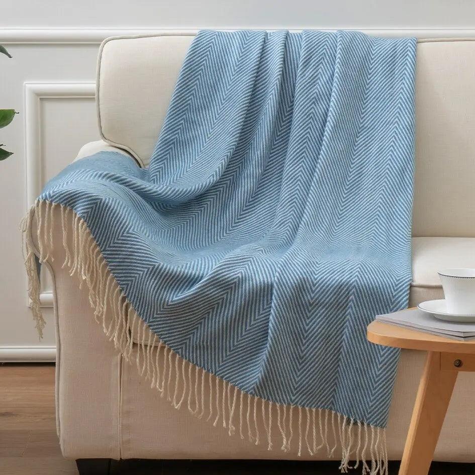 Botilda - Throw Blanket