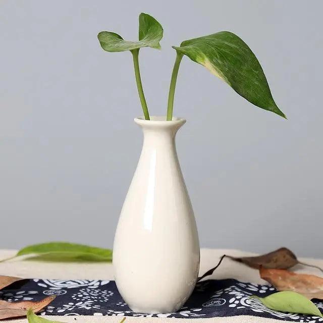 Elea - Ceramic Vase  BO-HA White