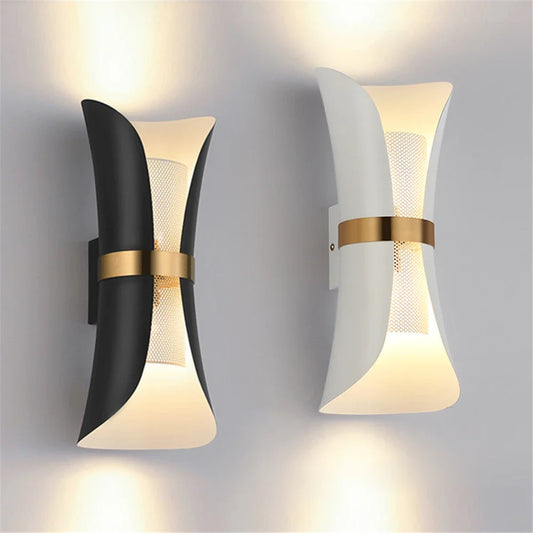 Aslaug - Nordic Wall Lamp  BO-HA Black & Gold