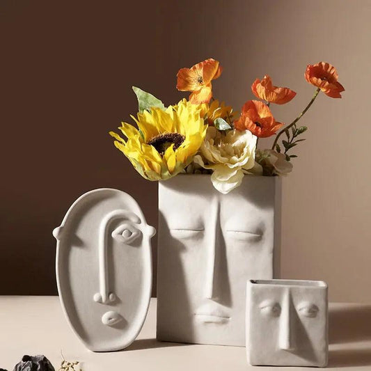 Linnea - Nordic Ceramic Face Vase  BO-HA Linnea - Set of Three