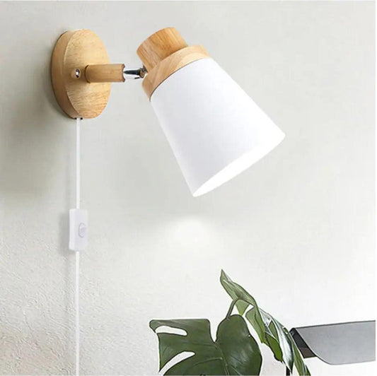 Moah - Nordic Plug in Wall Sconce