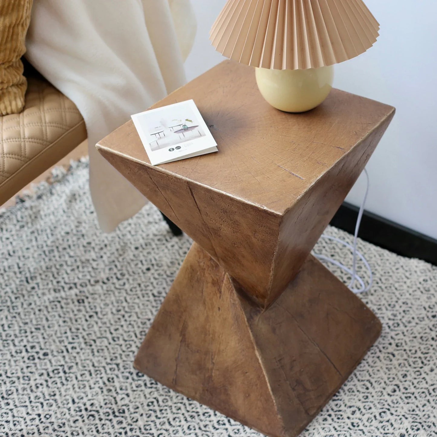 Axel - Modern Geometry Side Table