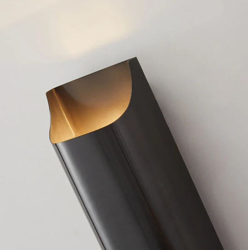 Yrsa - Modern Brass LED Wall Lamp Foyer