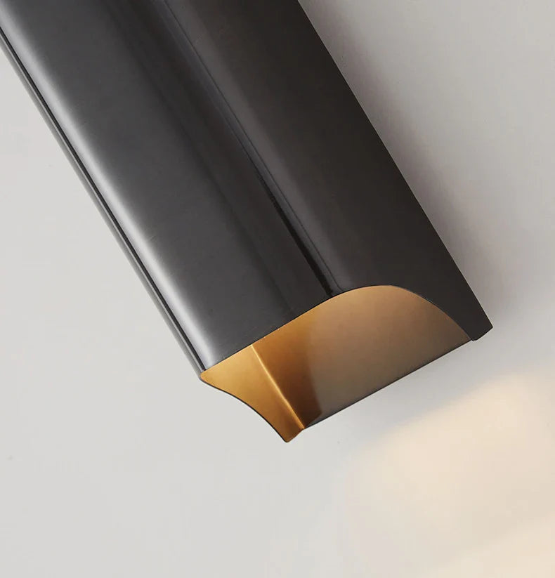 Yrsa - Modern Brass LED Wall Lamp Foyer